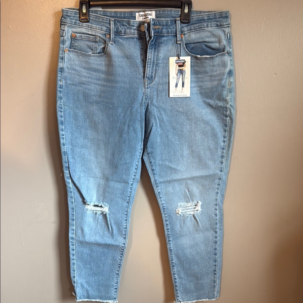 Women's Blue Jeans